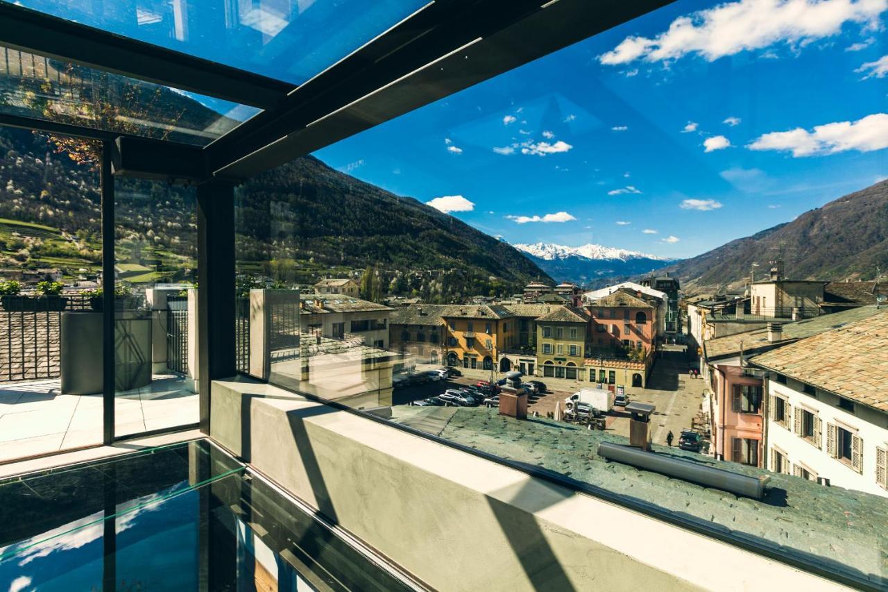 Domus Cavour Rooms&Suites Tirano Luaran gambar