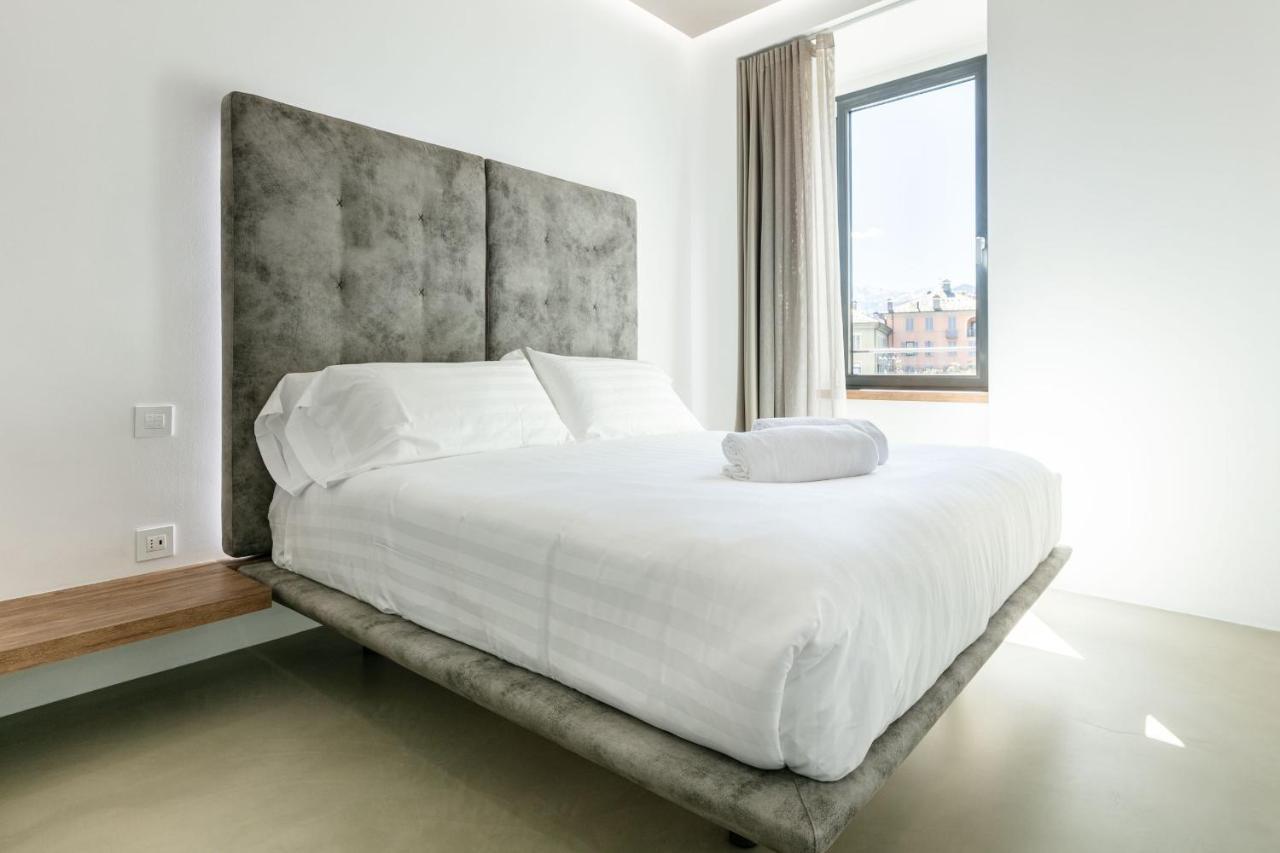 Domus Cavour Rooms&Suites Tirano Luaran gambar
