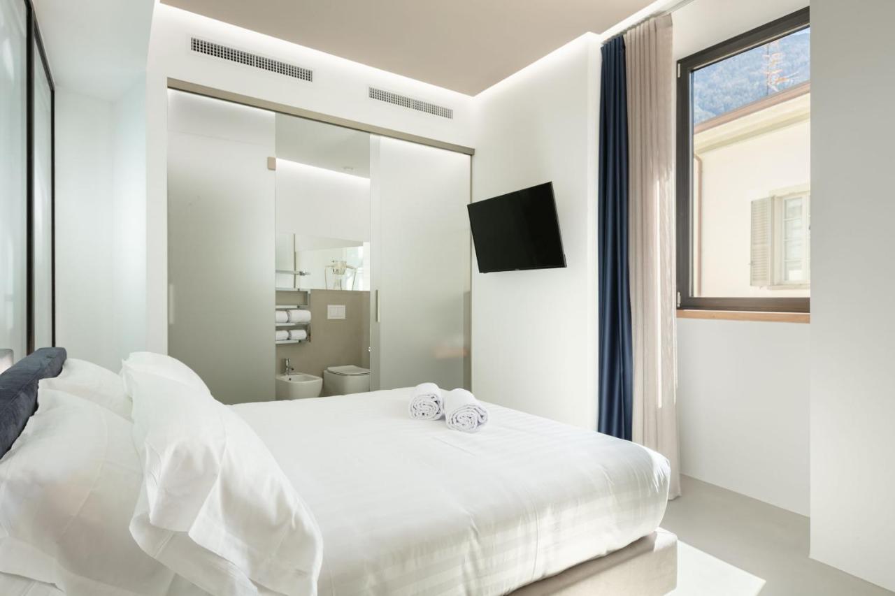 Domus Cavour Rooms&Suites Tirano Bilik gambar