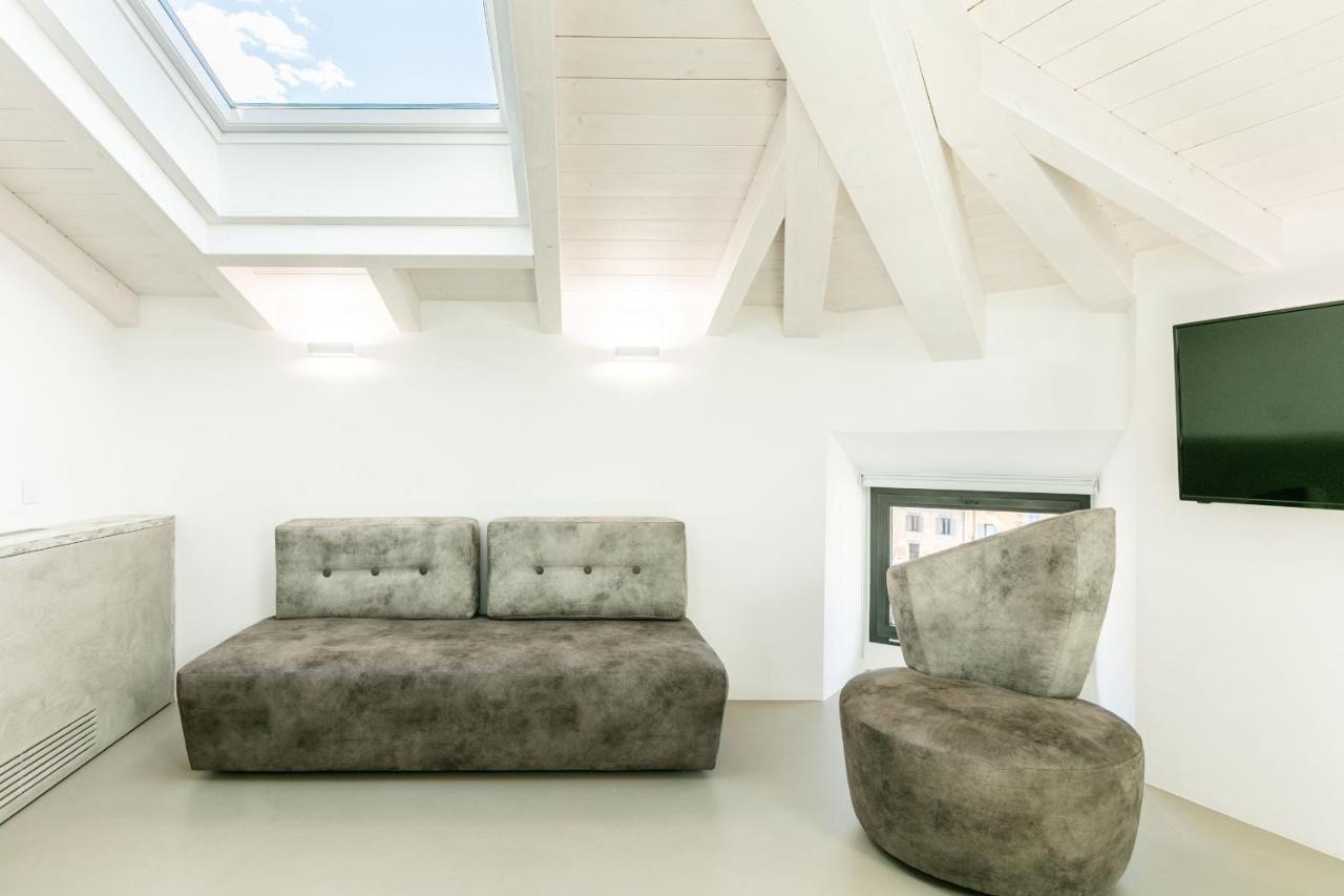 Domus Cavour Rooms&Suites Tirano Luaran gambar