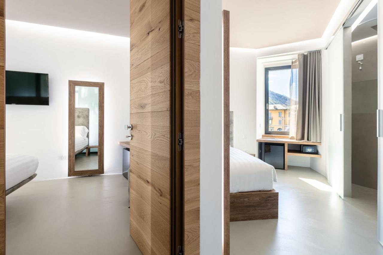 Domus Cavour Rooms&Suites Tirano Luaran gambar