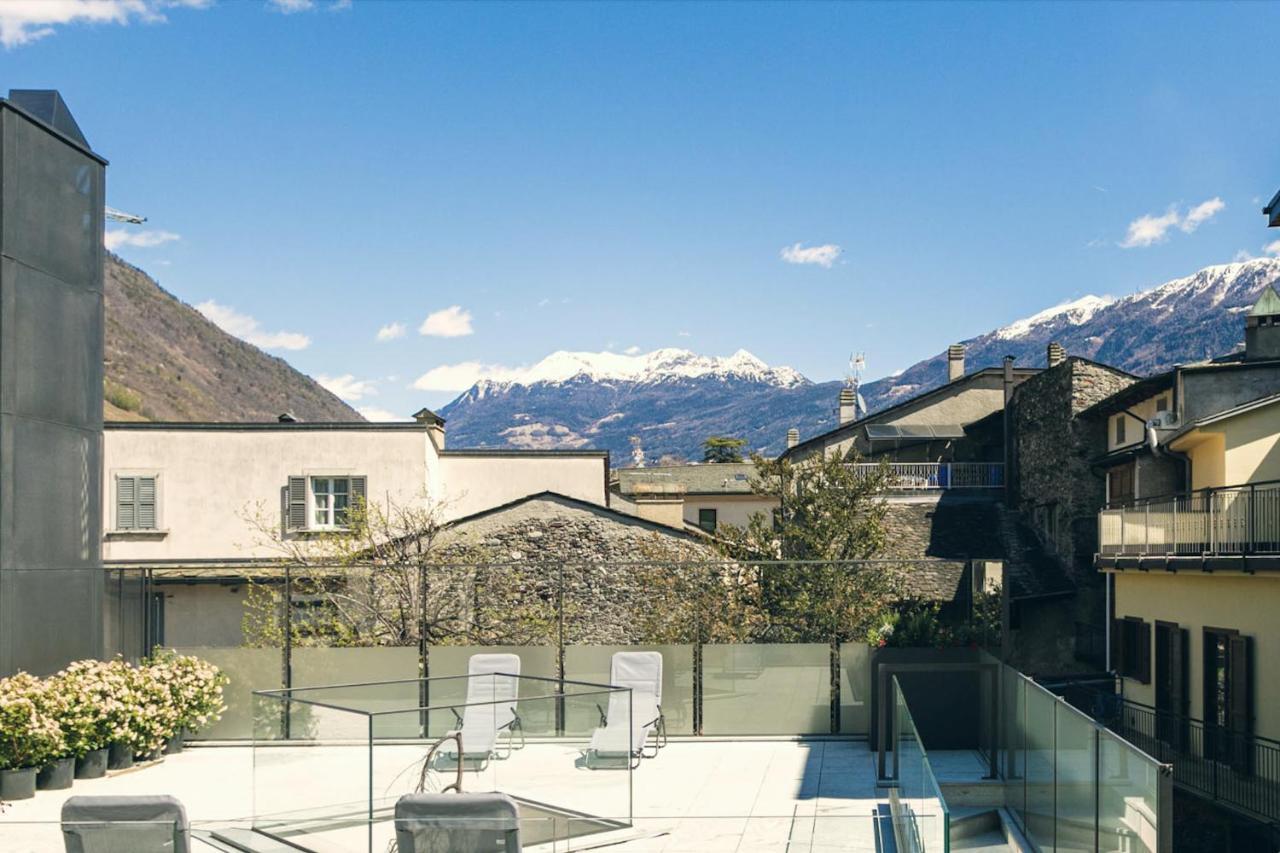 Domus Cavour Rooms&Suites Tirano Luaran gambar