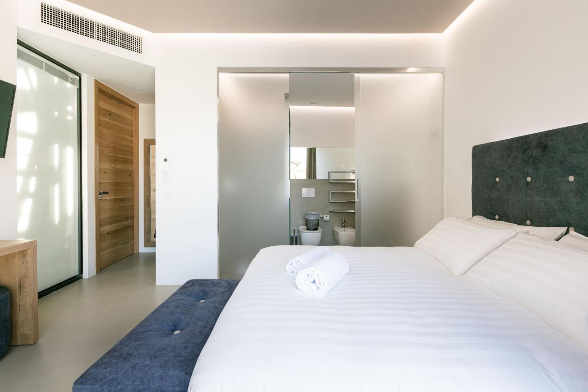 Domus Cavour Rooms&Suites Tirano Bilik gambar