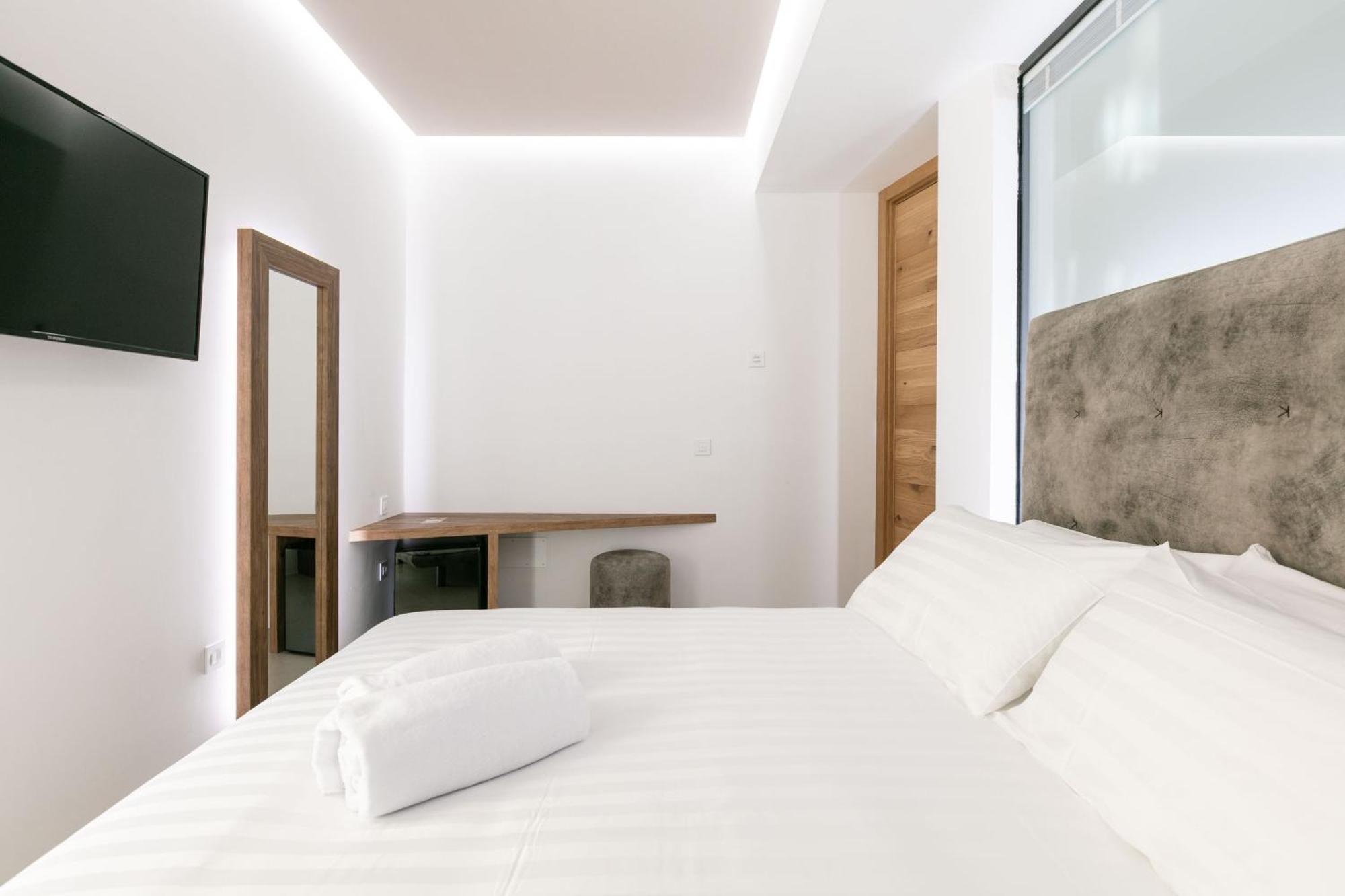 Domus Cavour Rooms&Suites Tirano Bilik gambar