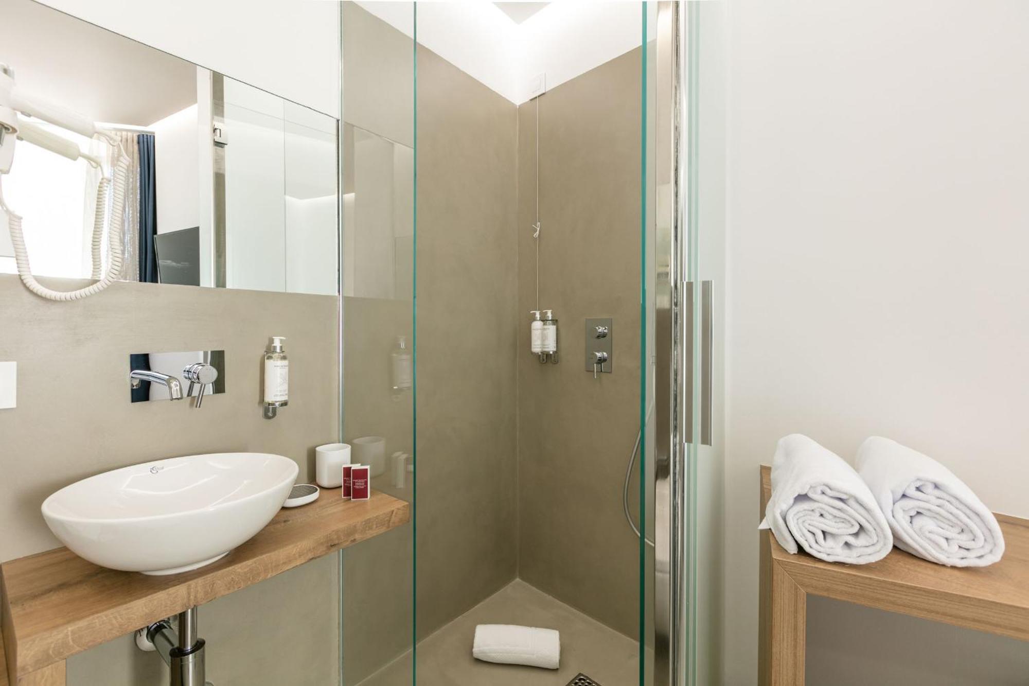 Domus Cavour Rooms&Suites Tirano Bilik gambar